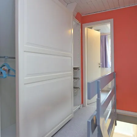 Holiday home In With Private Garden Bestwig