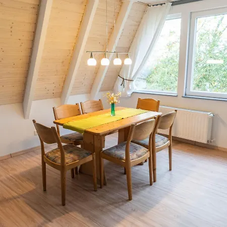 Vakantiehuis In With Private Garden